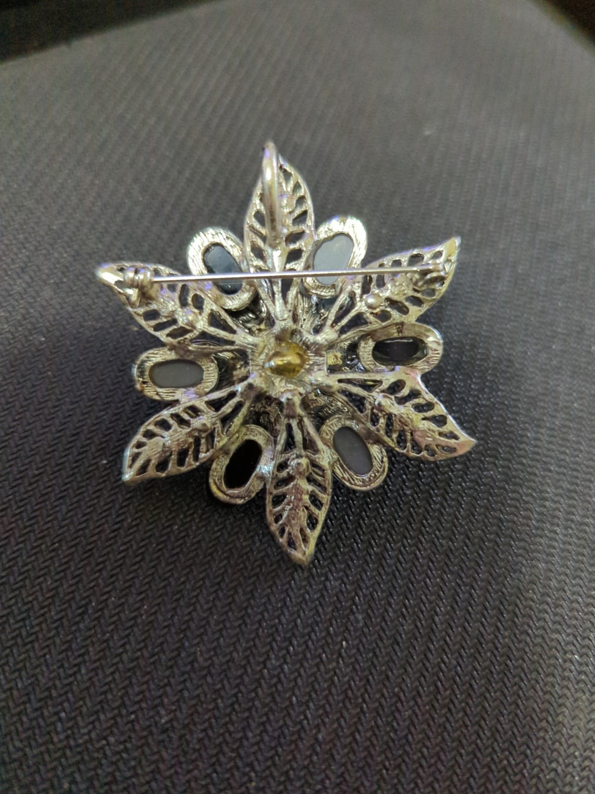 Black and Gray Glass Flower Brooch Pendant Faux Pearl Vintage Jewelry