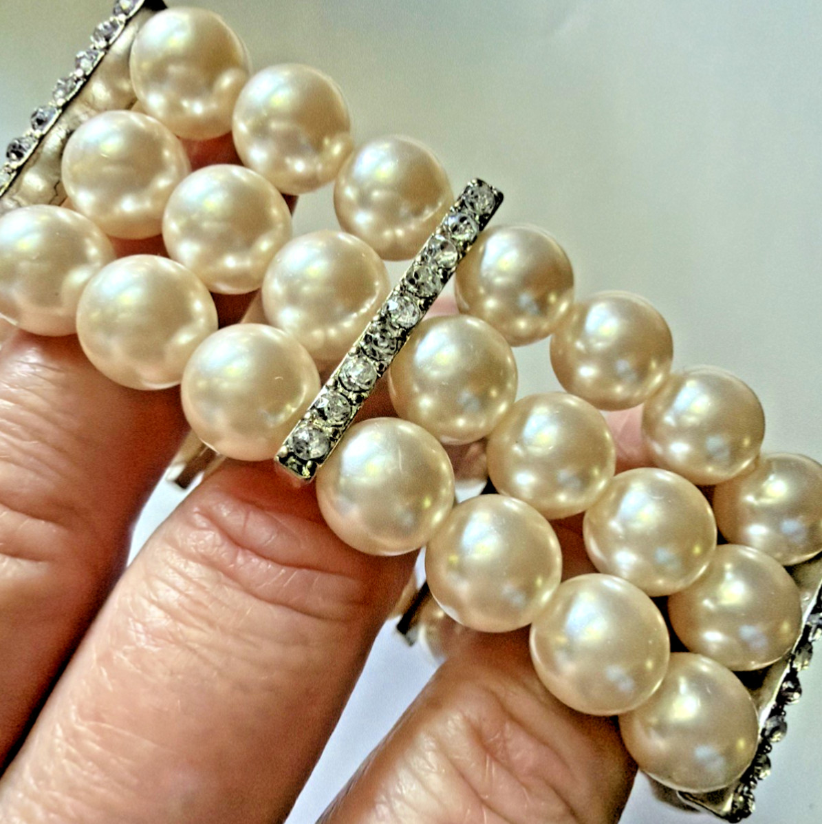 3 Strand Faux 1cm Pearl Rhinestone Stretch Bracelet RMN Signed Roman 1.25 in