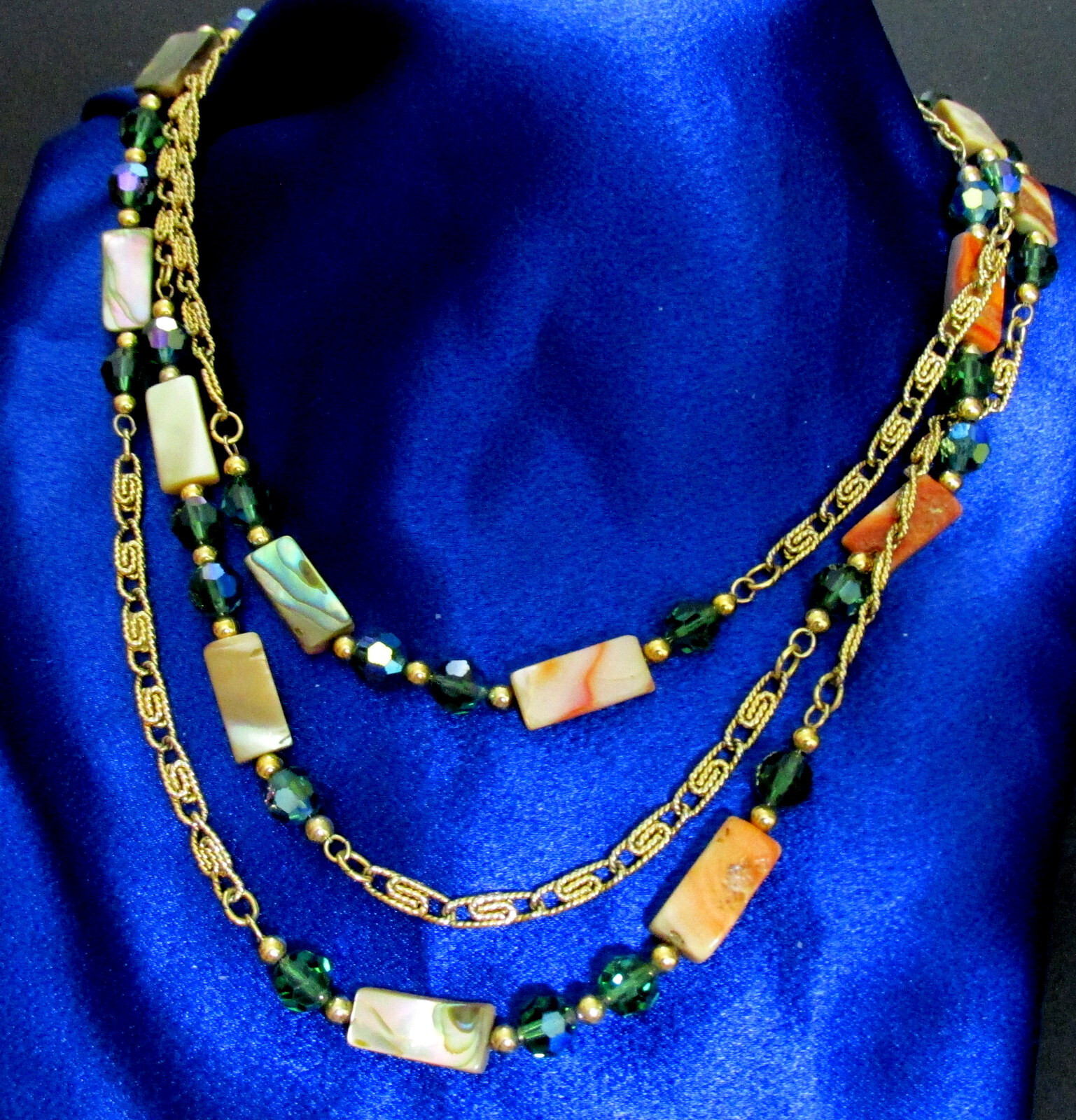 VTG RUNWAY NAPIER 60″ CHAIN ABALONE MOP GREEN CRYSTAL BEAD NECKLACE BOOK PIECE