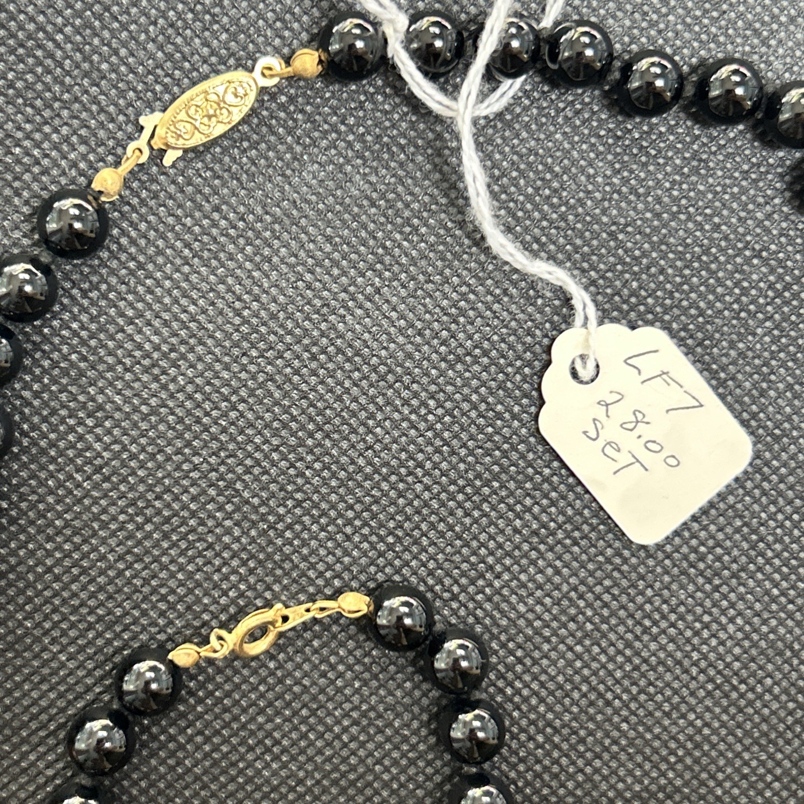 VTG Black Onyx & Coral Hand Knot Necklace 20” & Bracelet 8” Set