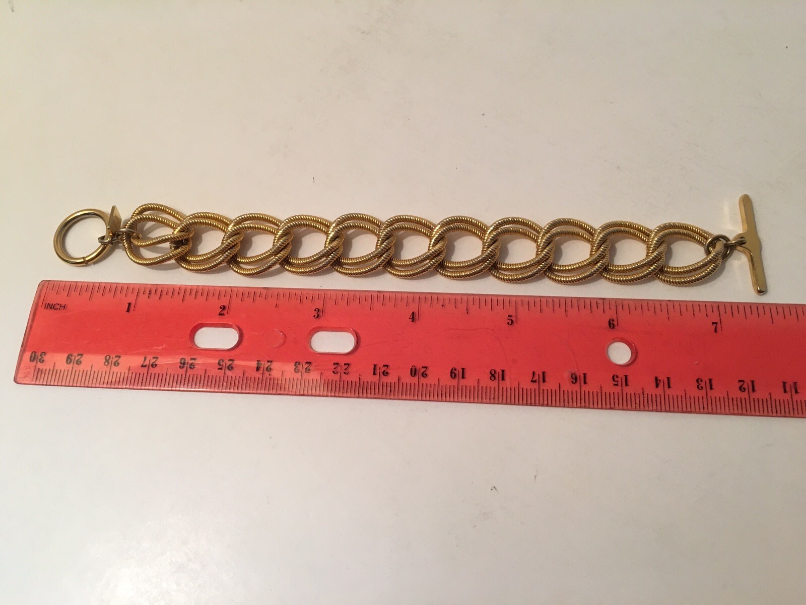 ANNE KLEIN Gold Tone Chain Link Toggle Bracelet 8″ Auction Finds 702