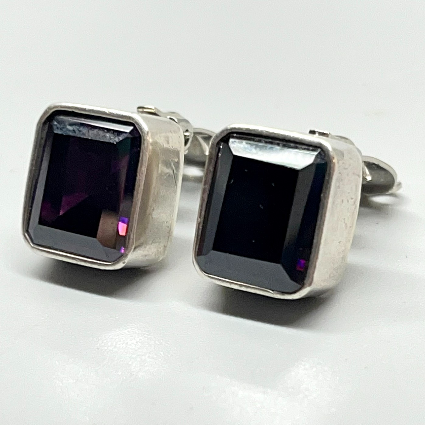 Vintage 1/2″ Square 925 Mex Sterling Silver Sparkling Amethyst Clip On Earrings