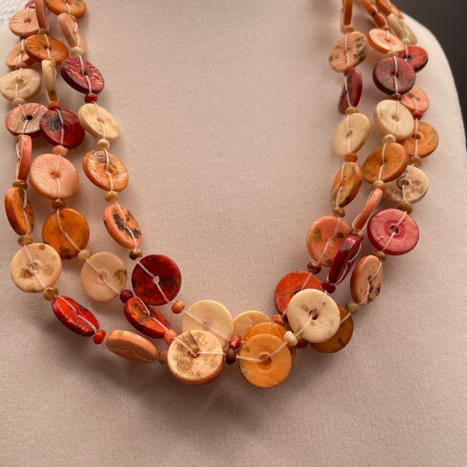 Vintage Multicolor Shell Nugget Nude Dyed Wood Lobster Beaded Necklace – 19″