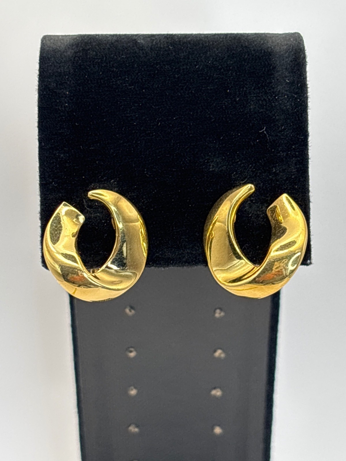 Monet Vintage Gold Tone Swirl Ribbon Clip On Earrings