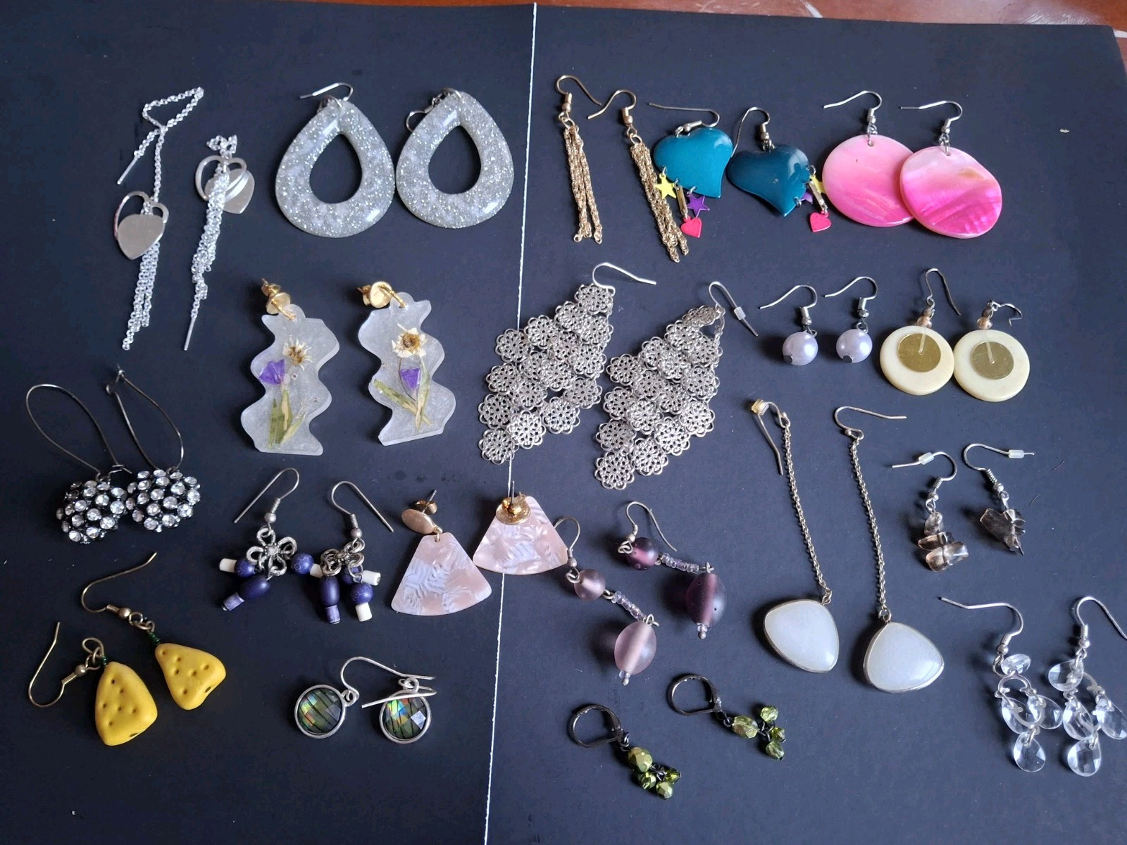 Lot Of 19 Modern/Vintage Earrings Pairs Pierced, Dangle, Hooks multicolor