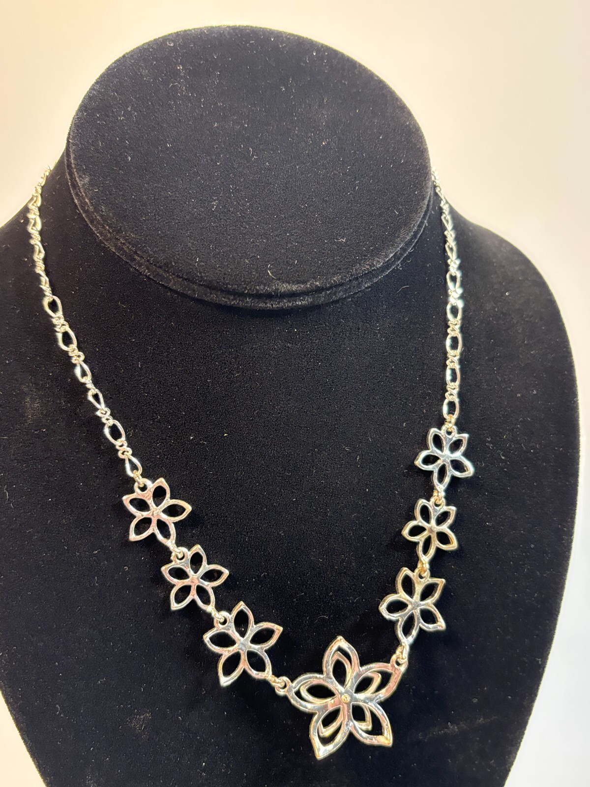 Choker Necklaces in Silver Tone with Chunky Maximalist Design Lightweight 14 in