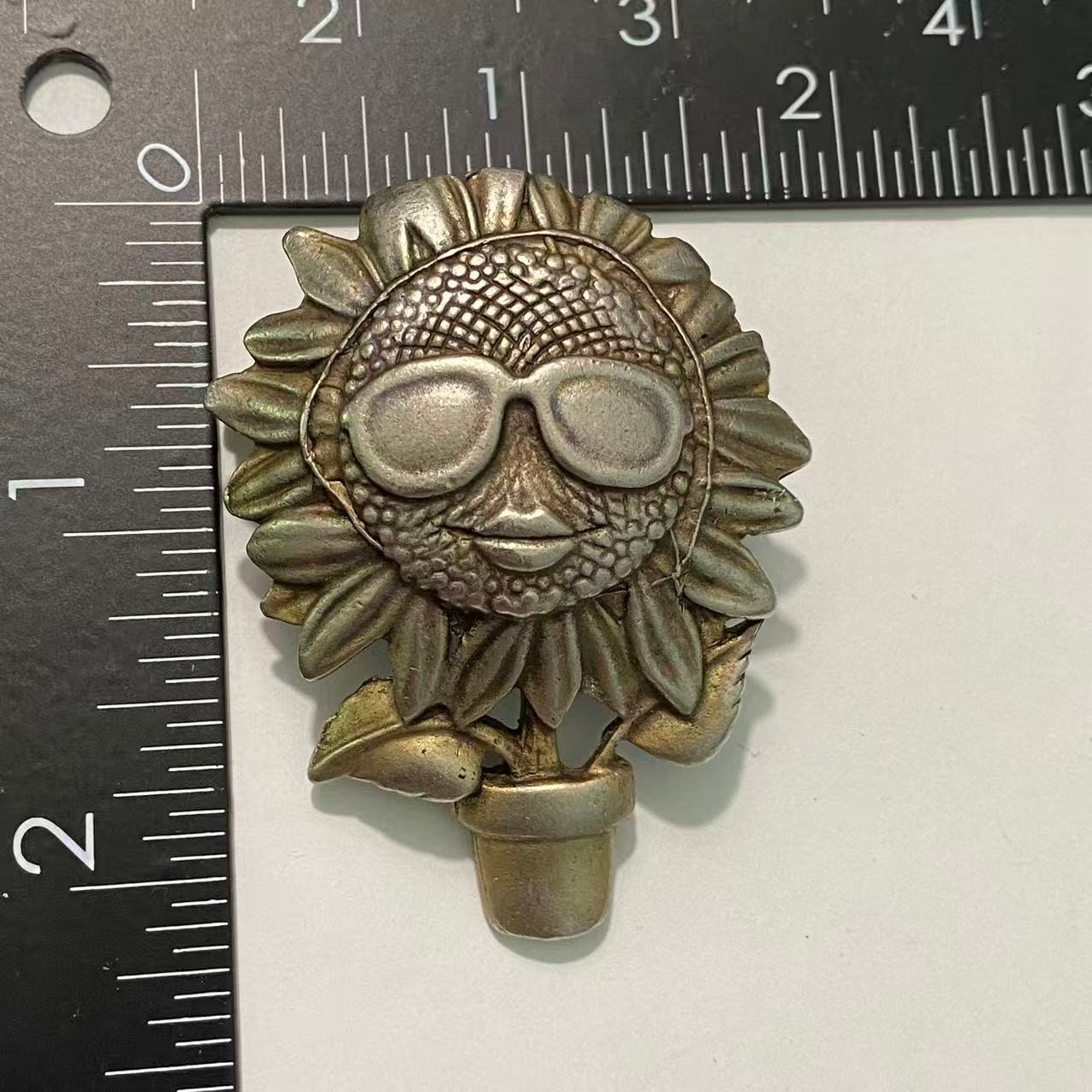 Vintage Silver Tone Sunflower Sunglasses Brooch Pin Whimsical Flower Pot