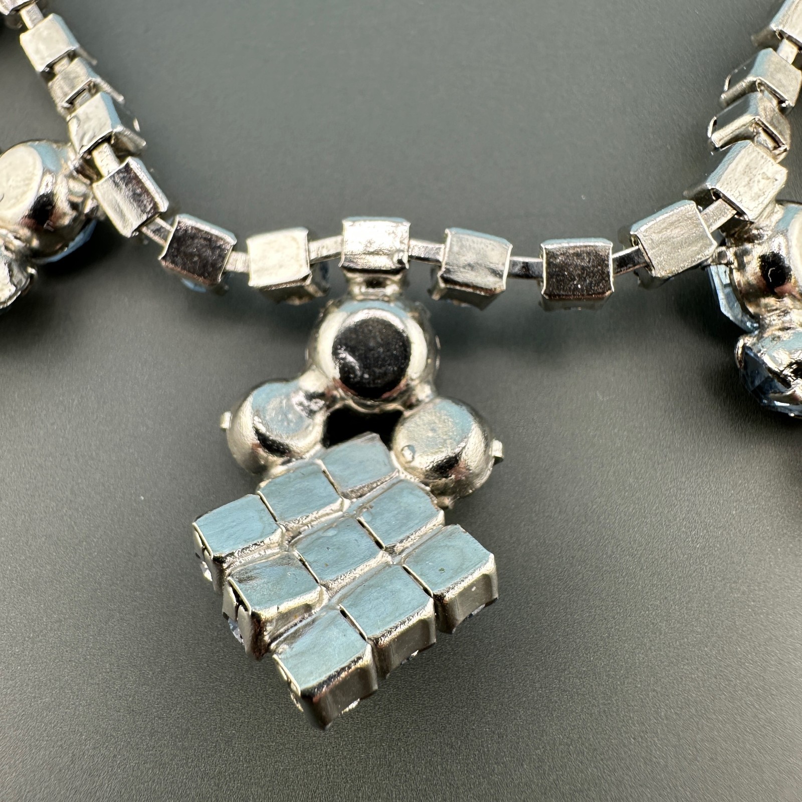 Vintage Blue Rhinestone Collar Necklace Prong Set Cup Chain Cluster Drops 14″