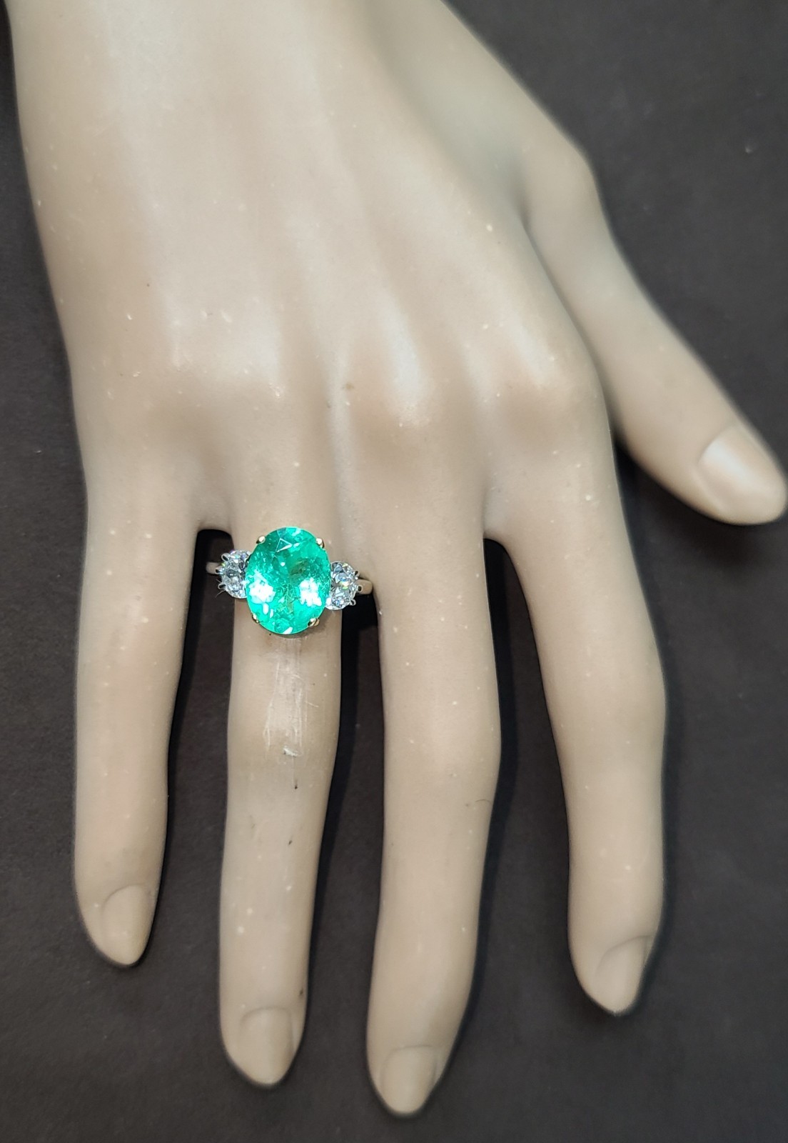 14k Two-tone Gold Engagement Ring 3.57ct.Natural Colombian Emerald Oval GIA CERT