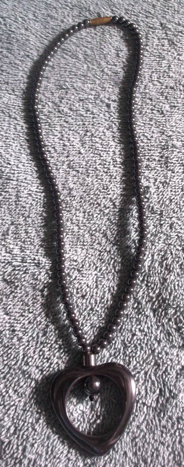 Vintage Hematite Beaded Heart Pendant Necklace ~ 16 1/2″