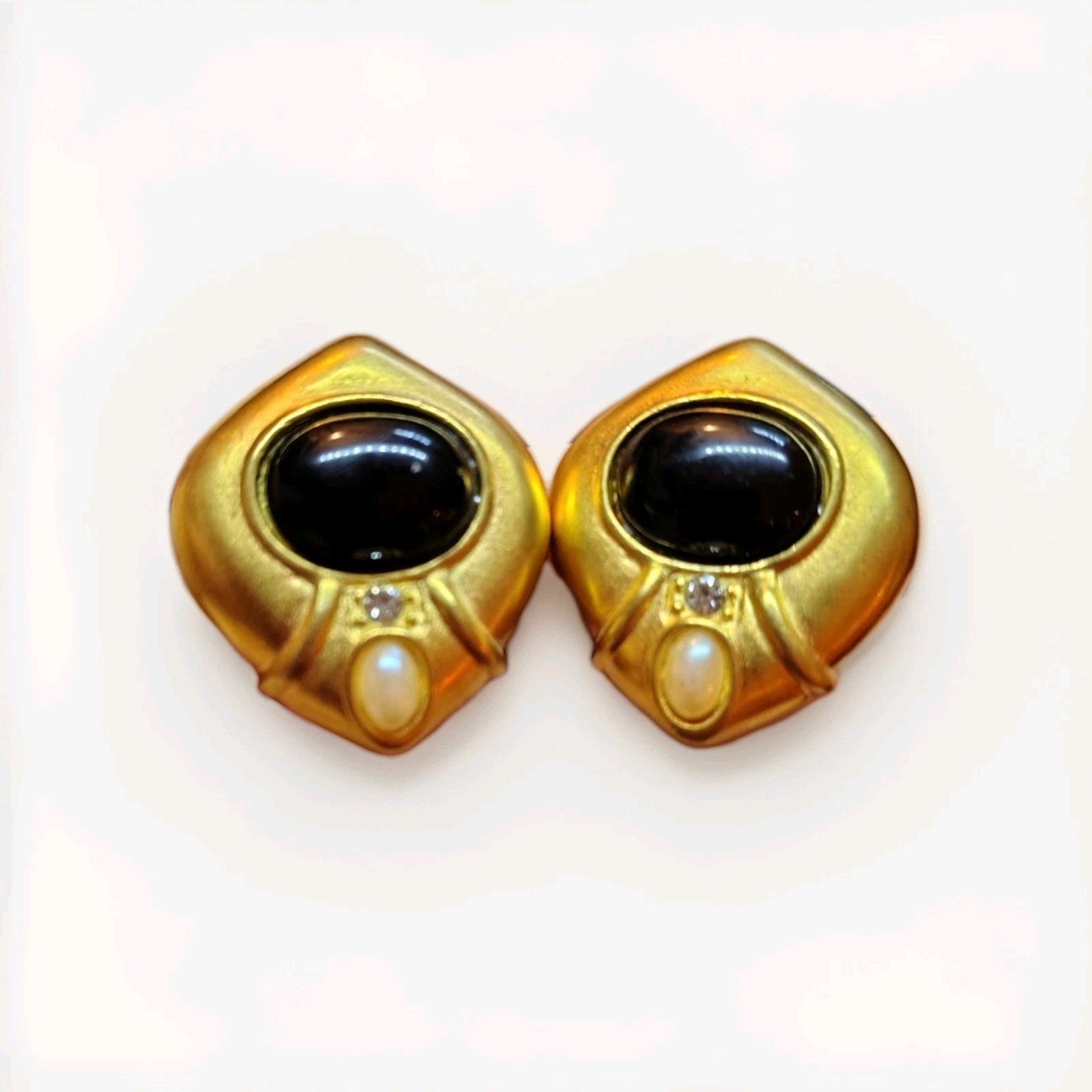 Vintage 60s 80s 8 Pairs Clip On Earrings Flower Bakelite Metal Costume B25