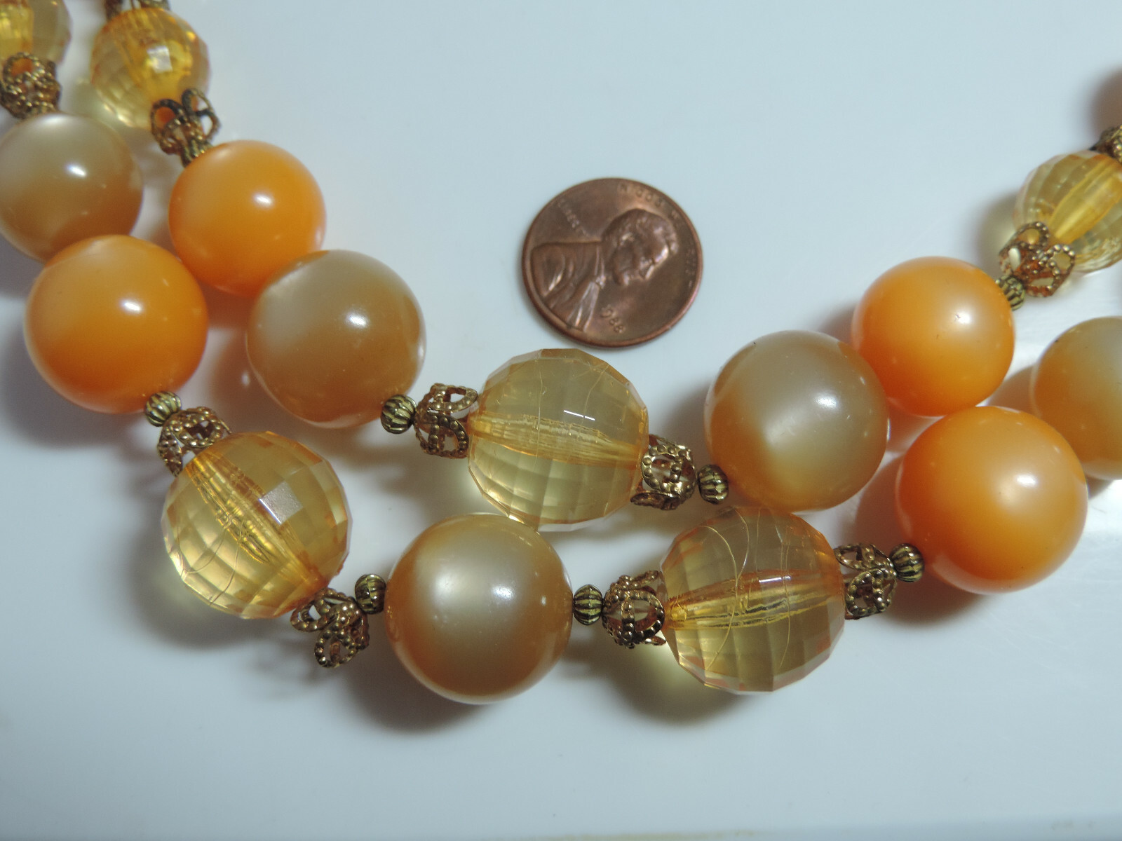 Vintage 60’s 2 tier Peach Taupe Moonglow Bead Gold tone Necklace Ck 100