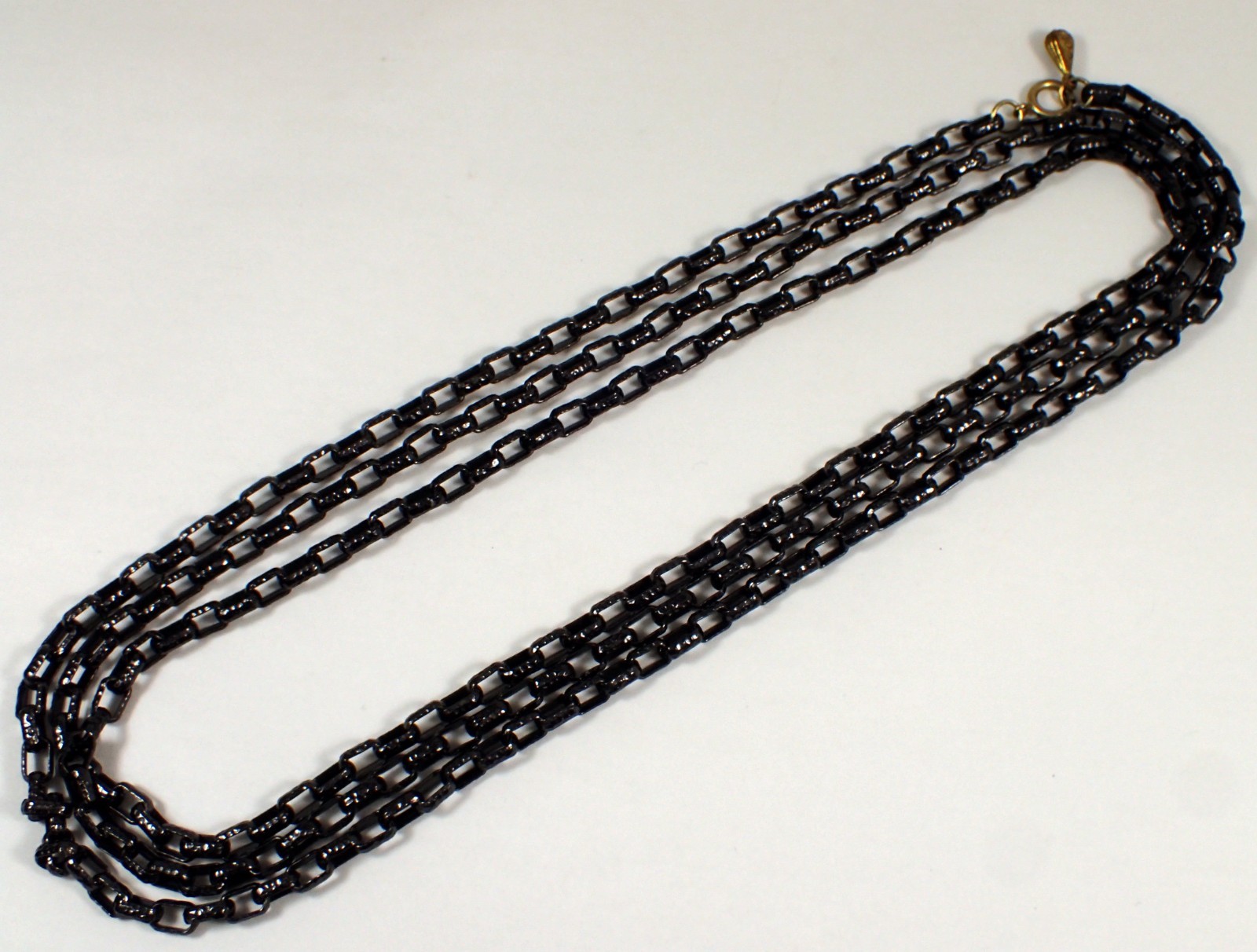 LESTER JOY Vtg Signed Les Bernard Hammered Black Metal 61″ Chain Link Necklace