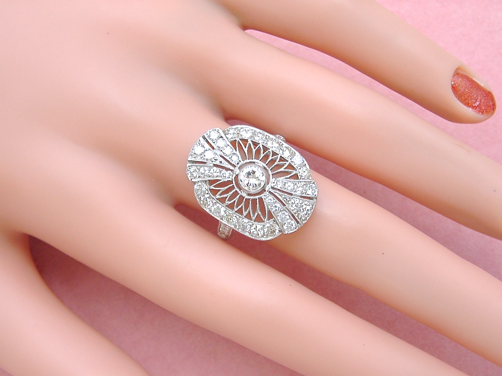 ESTATE ART DECO 1.9ctw BRILLIANT DIAMOND PLATINUM FANCY COCKTAIL RIGHT-HAND RING