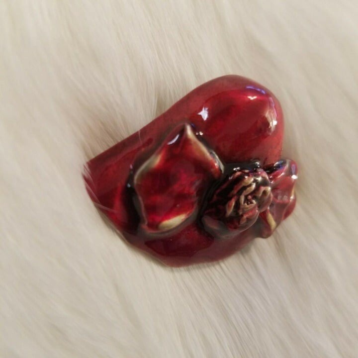 Vintage Camco Red Hat Brooch Pewter Enamel Art Deco Bow Flower Victorian 2196