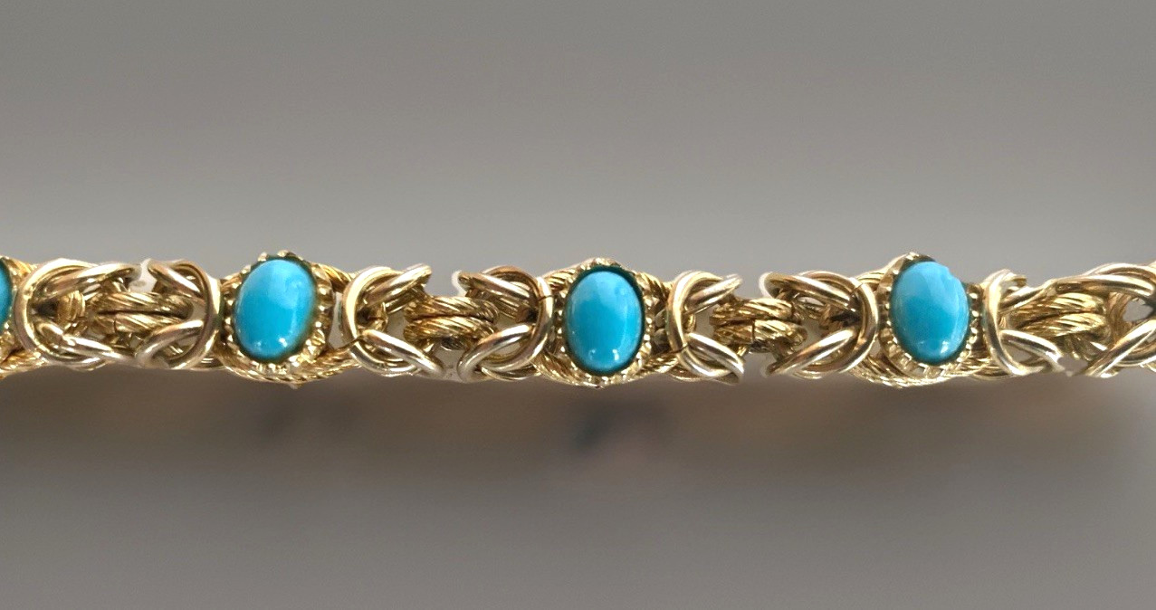 Small Vintage Gold Tone Byzantine Style Faux Turquoise Link Bracelet 6-1/4″ Long