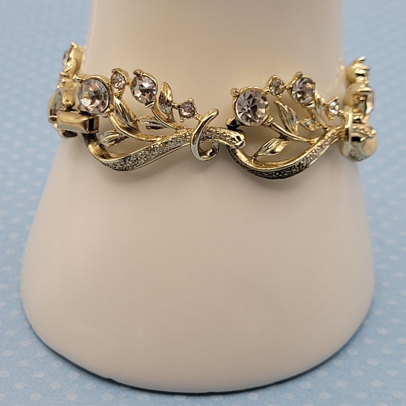 CORO 1960s Clear Rhinestone Bracelet Flower Theme Missing One Small Stone 7 Inch