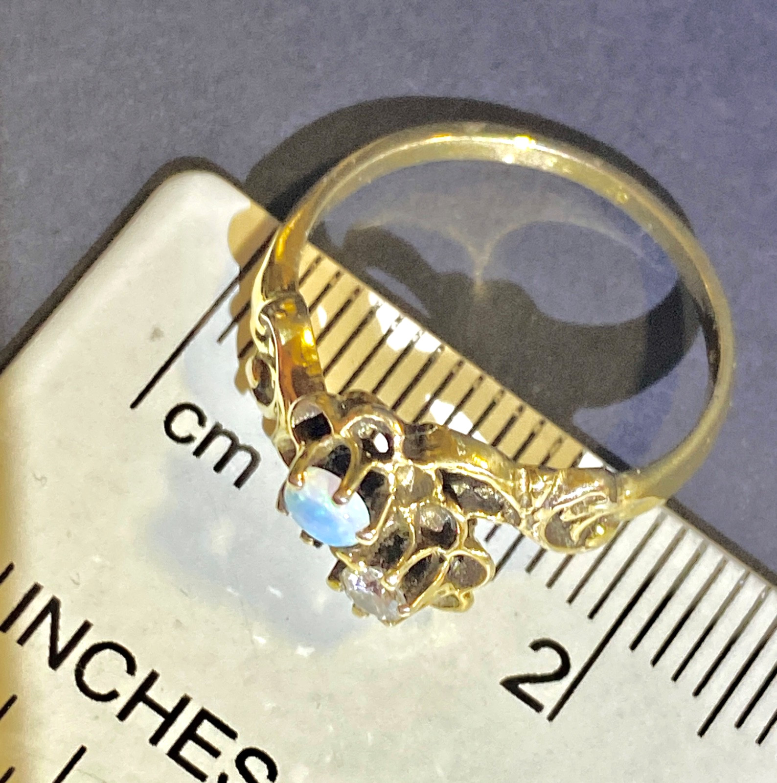 Vintage 14 KP Yellow Gold Diamond and Opal Buttercup Ring Size 6 1/4 6.25