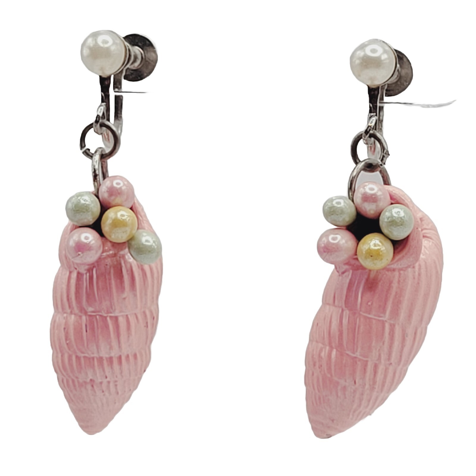 VTG Screw Back Earrings Figural Pink Enamel Conch Shell Shape