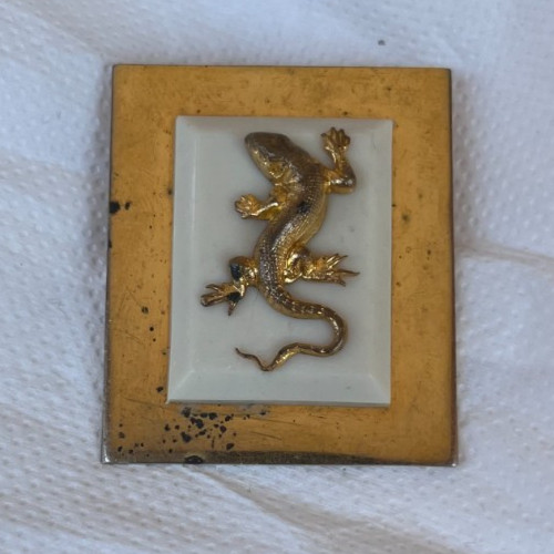 Vintage DEPOSE Lizard Gecko Brooch Gold Tone Reptile Pin French Design