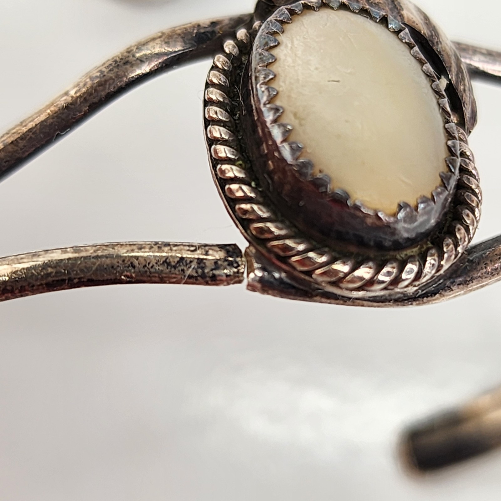 Vtg Mother of Pearl Bracelet Ring Set Silver Tone Boho 1980s READ Repairs Needed