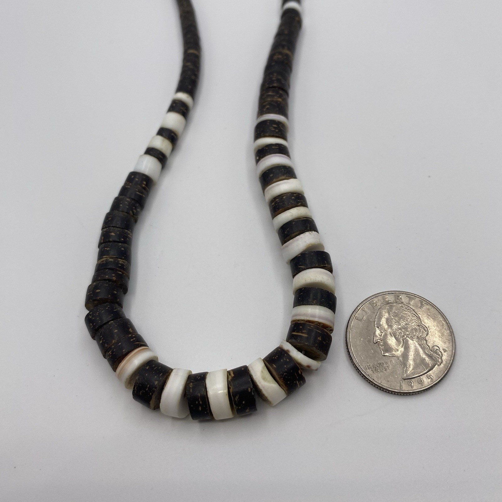 Vintage Coconut and Shell Beaded Graduated Necklace Brown White Barrel 18 inches