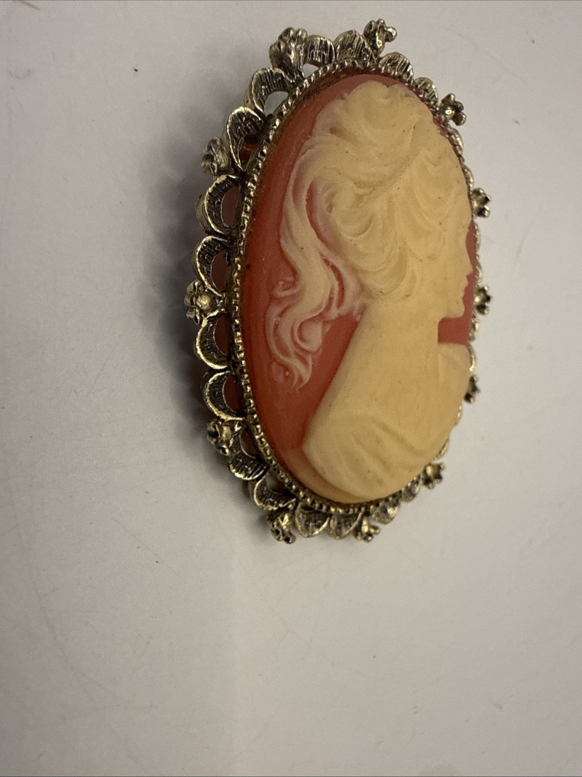 Vintage Gold Tone Cameo Woman Brooch Pin Cream Lady on Orange Back Signed Gerrys