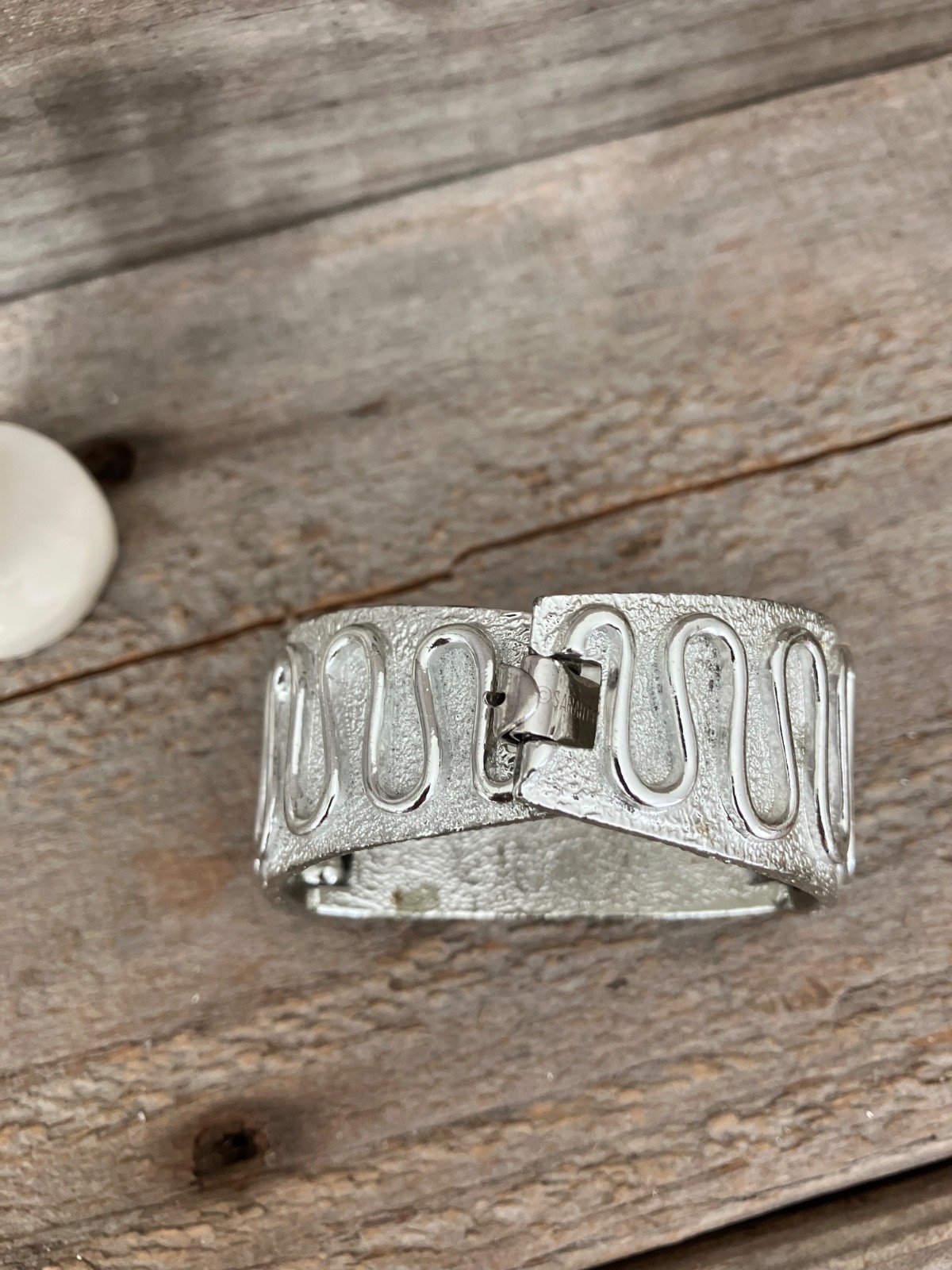 1960 Sarah Coventry Textured Linked Scrolled Silver Panel Statement BRACELET MCM
