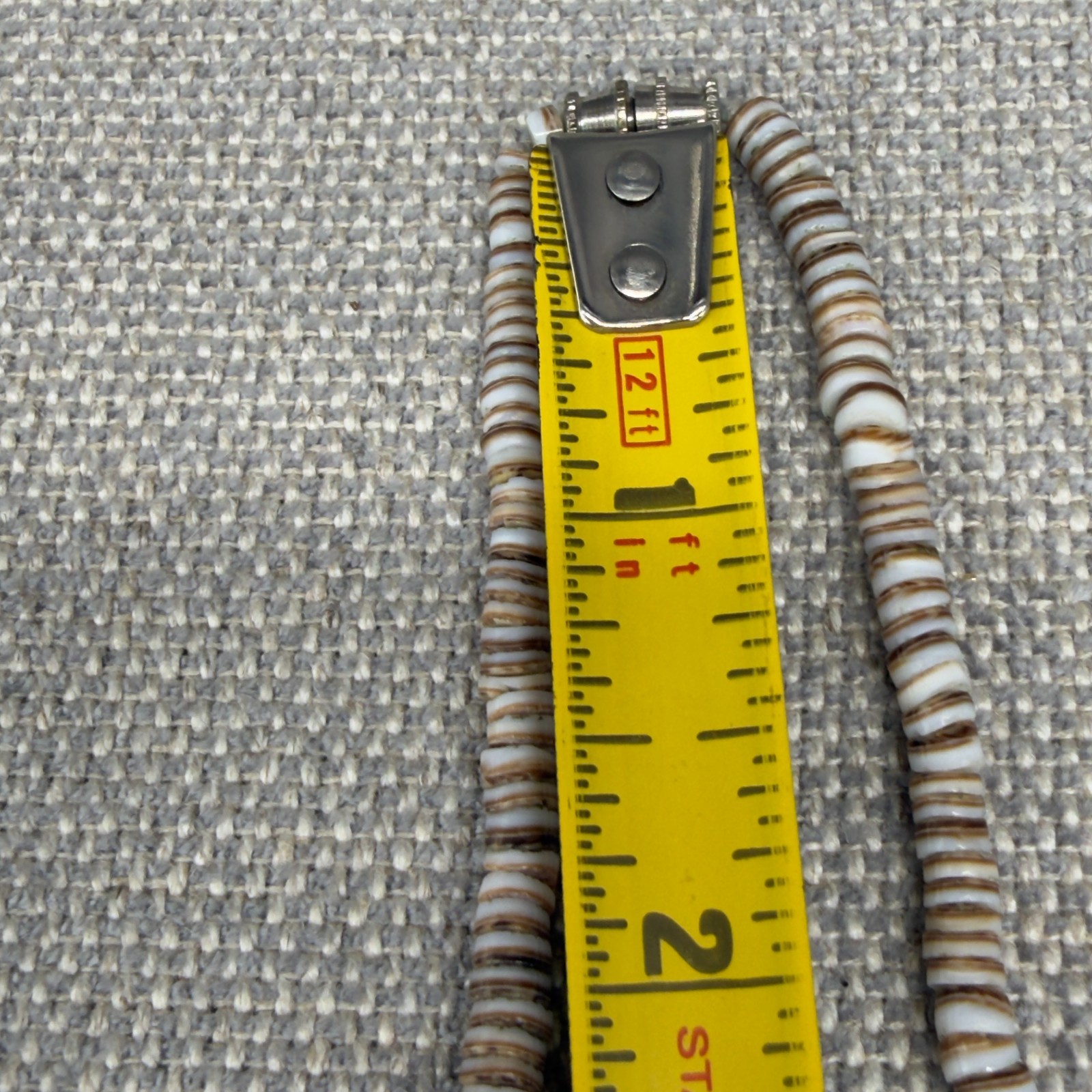 Vintage Heishi Necklace Brown White Shells Graduated Beads 15 Inches Surf Choker