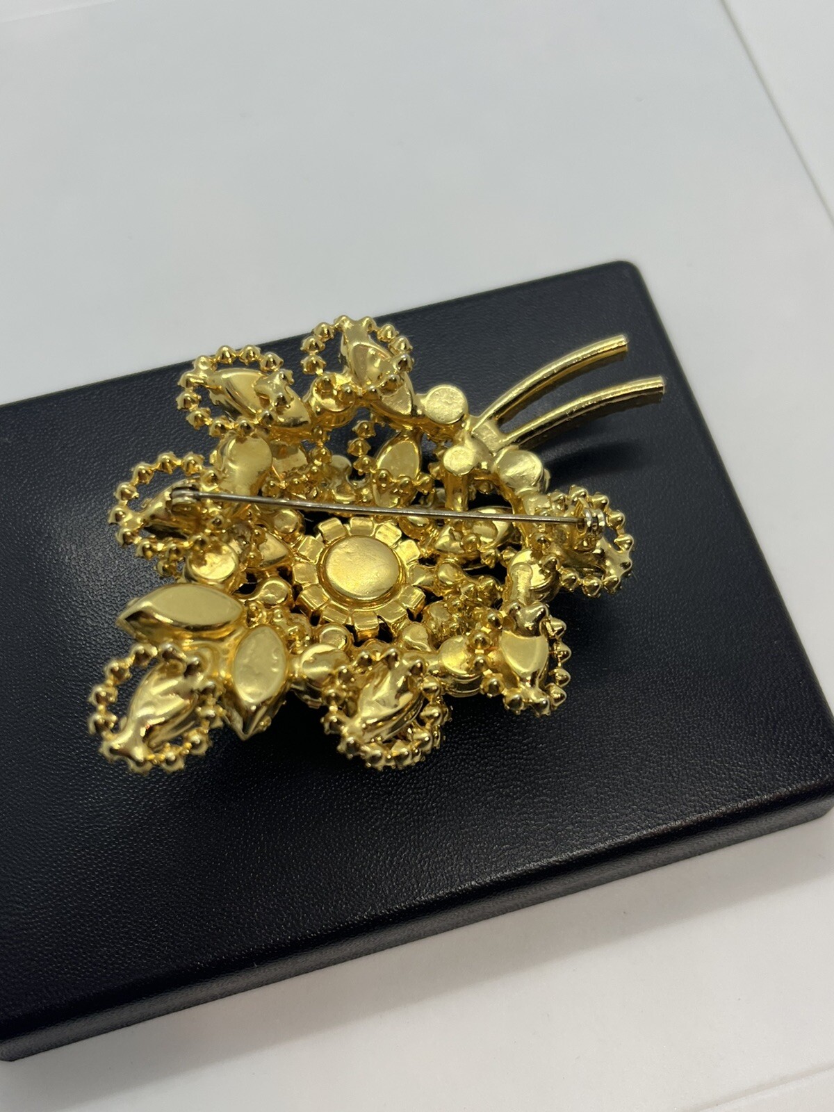 DeLizza and Elster Juliana clear & aurora borealis AB rhinestone leaf brooch pin