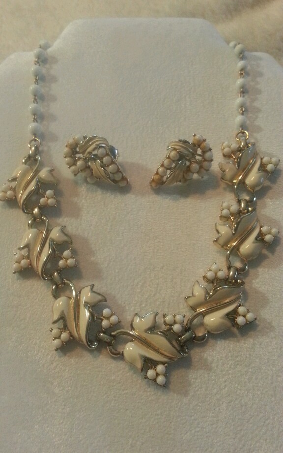 Coro silver tone with white leaves enamel necklace and earring set