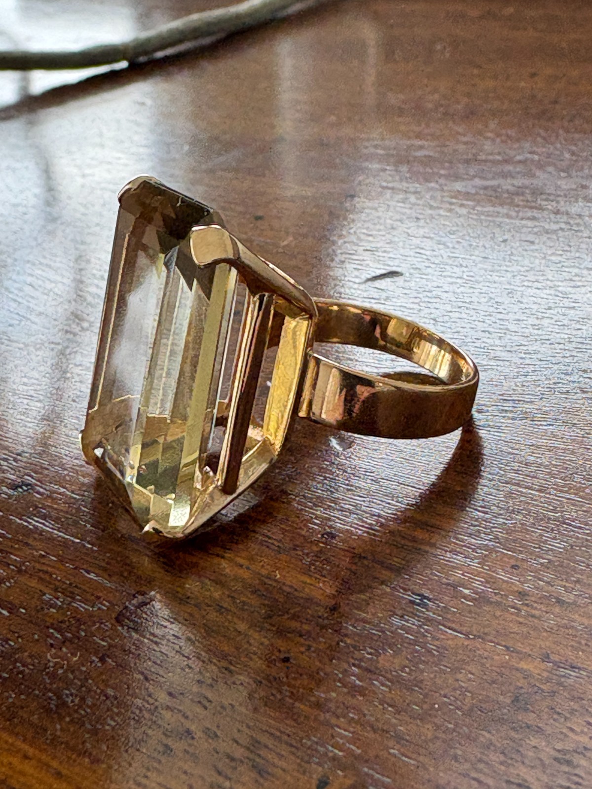 Vintage 18k Gold Large Emerald Cut Quartz Cocktail Ring 13.77g Statement Ring