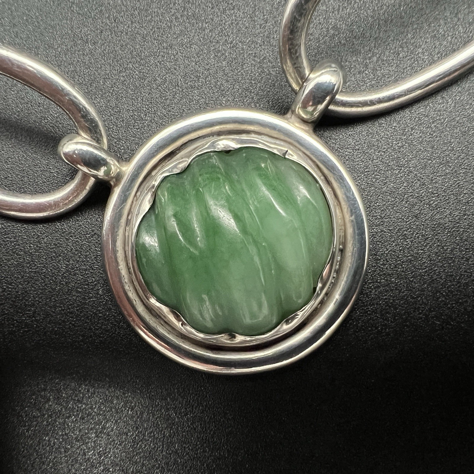 Vintage Carved Green Jade Modernist Sterling Silver Choker Collar Necklace 44g