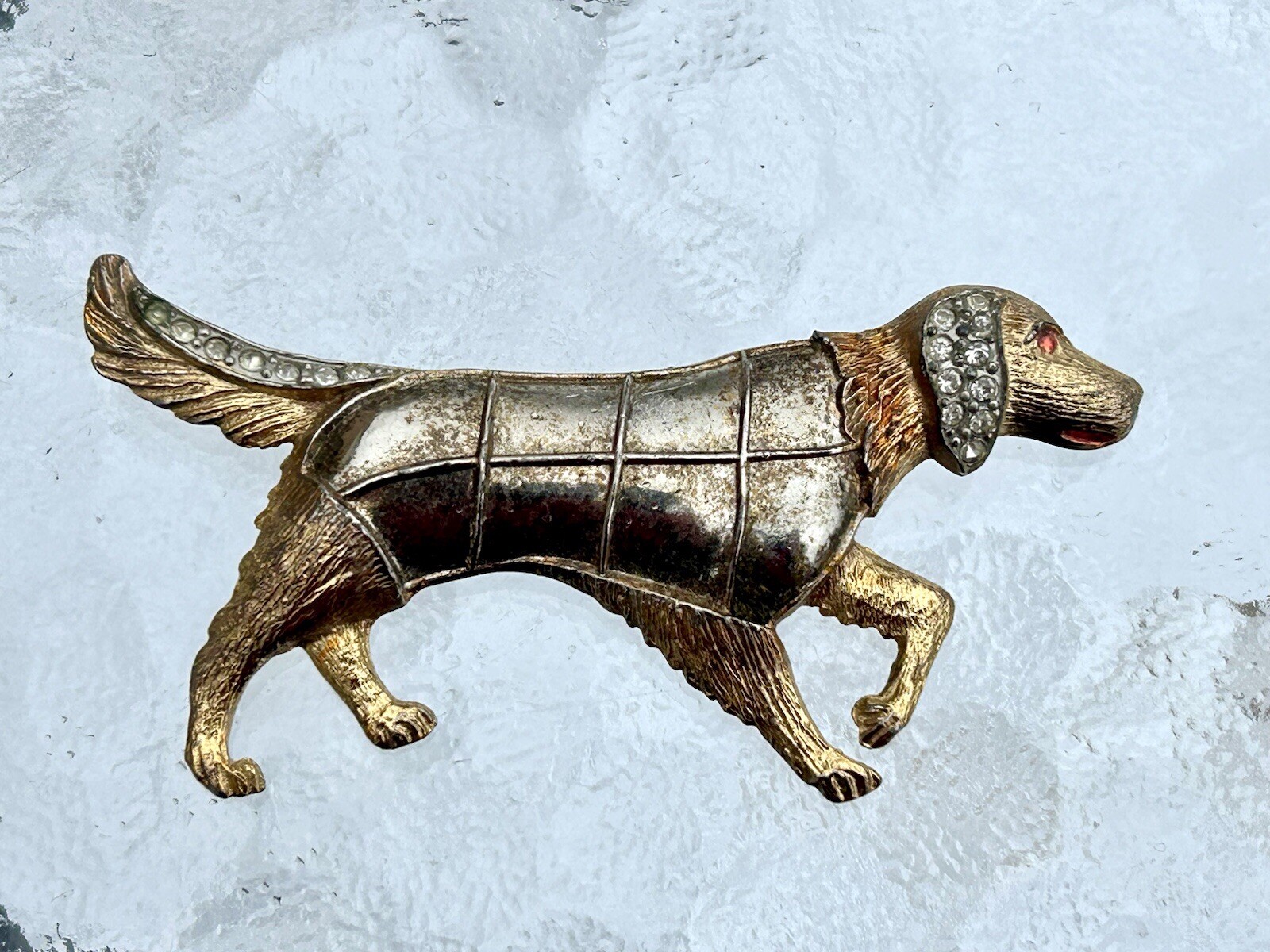 Vtg Rustic Artisan Pointer Dog Hunting Dog Rare Brooch Pin 21.4g