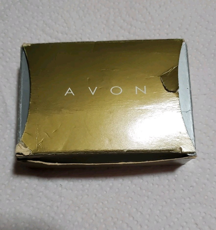 Avon Hearts And Flowers Pin/Brooch**1998**Never Worn