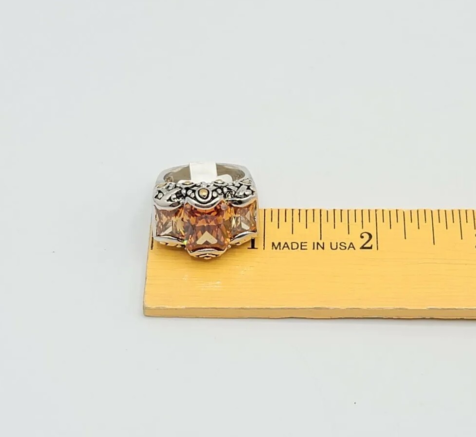 Vtg Ring Sz 7 Lg Topaz Citrine Amber Cubic Zirconia Statement Fashion Jewelry