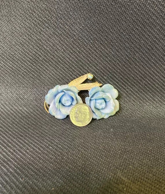 Made In W. Germany Vintage Ges.GESCH Gold Tone Celluloid Blue Rose Brooch C12