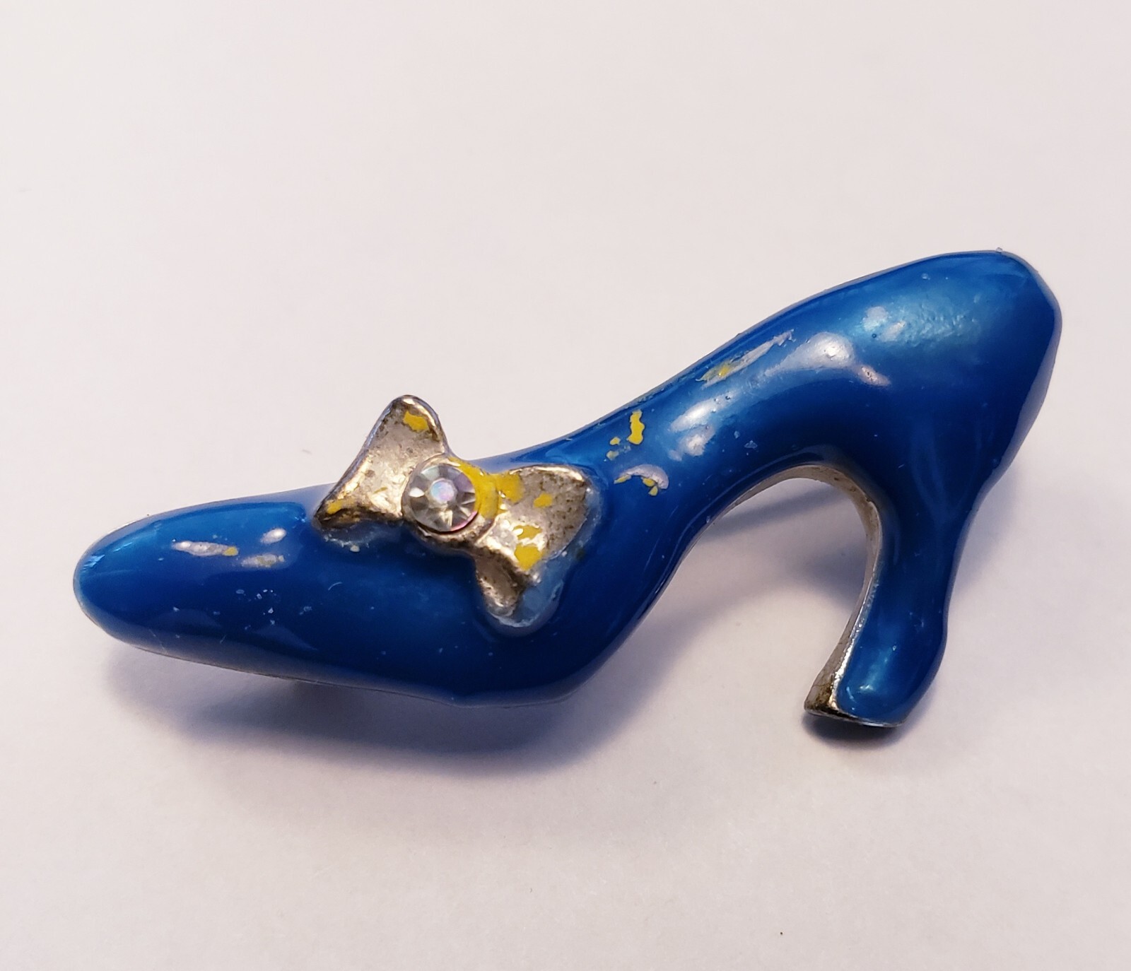 Vintage, High Heel Shoe Pin with Blue Enamel & Rhinestone Bow 1 1/2” across
