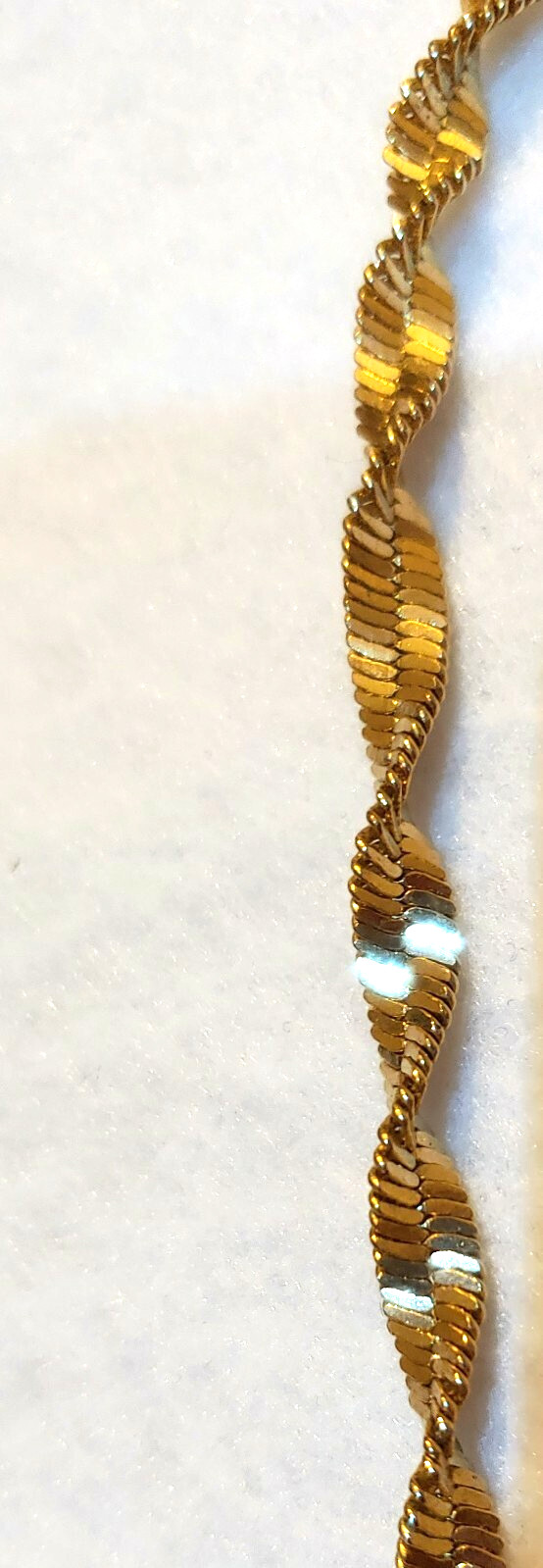 Vintage – Necklace – Yellow Gold Tone 20 in Long Chain – With Lobster Claw Clasp