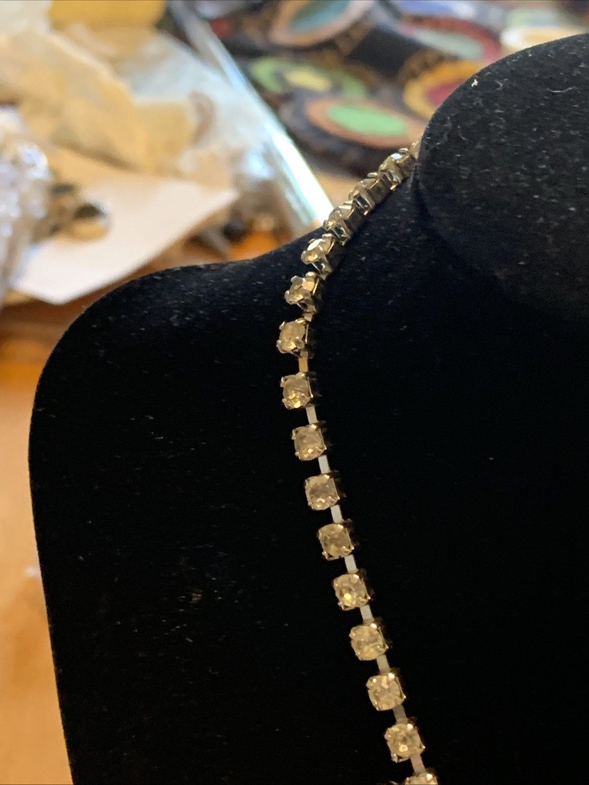 VTG Rine Stone Necklace Prong Set Stones Unbranded 16” Quite Beautiful