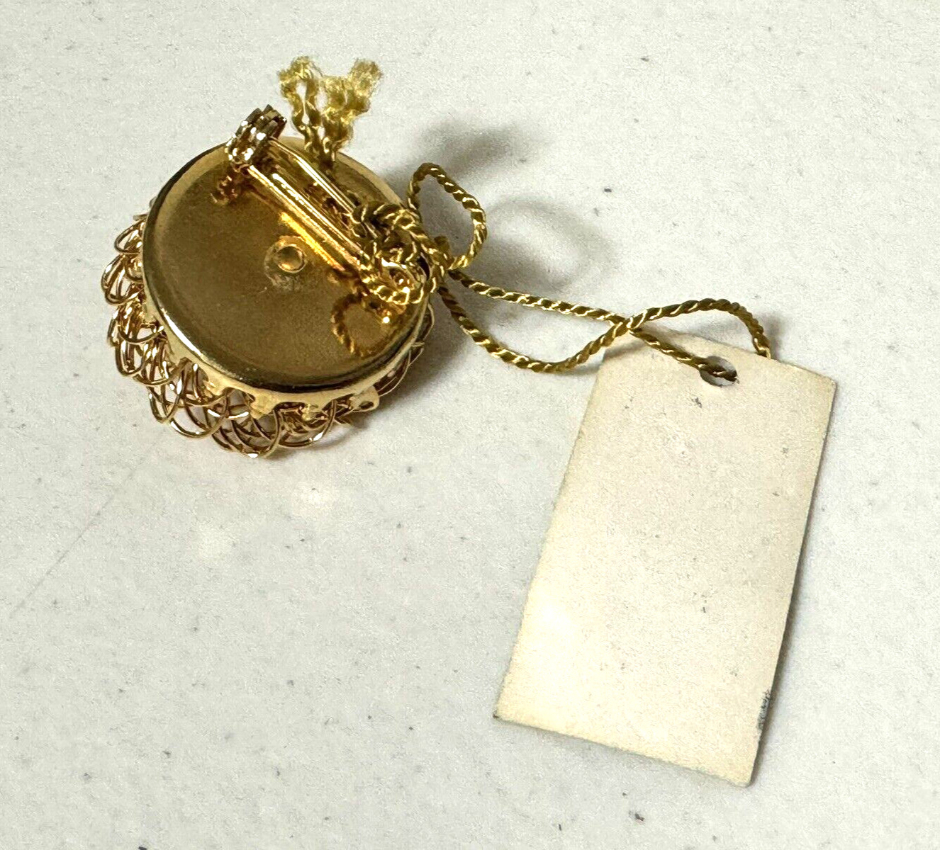 Vintage Gay Boyer New York Wired Gold Tone Faux Pearl Eggs Bird’s Nest Brooch