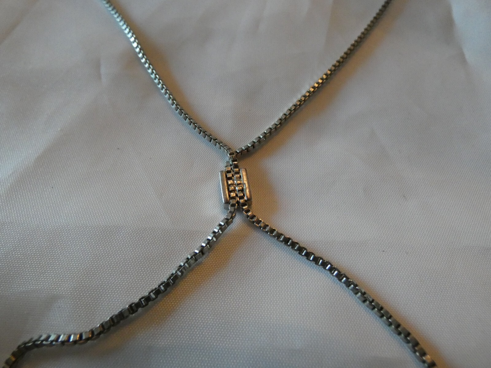 VINTAGE SILVER CHAIN NECKLACE 18 INCH GWEN STEFANI