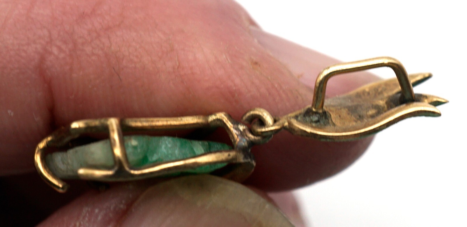 Vintage Green Jadeite Jade Pendant Pierced Floral Design in 14K Gold Setting