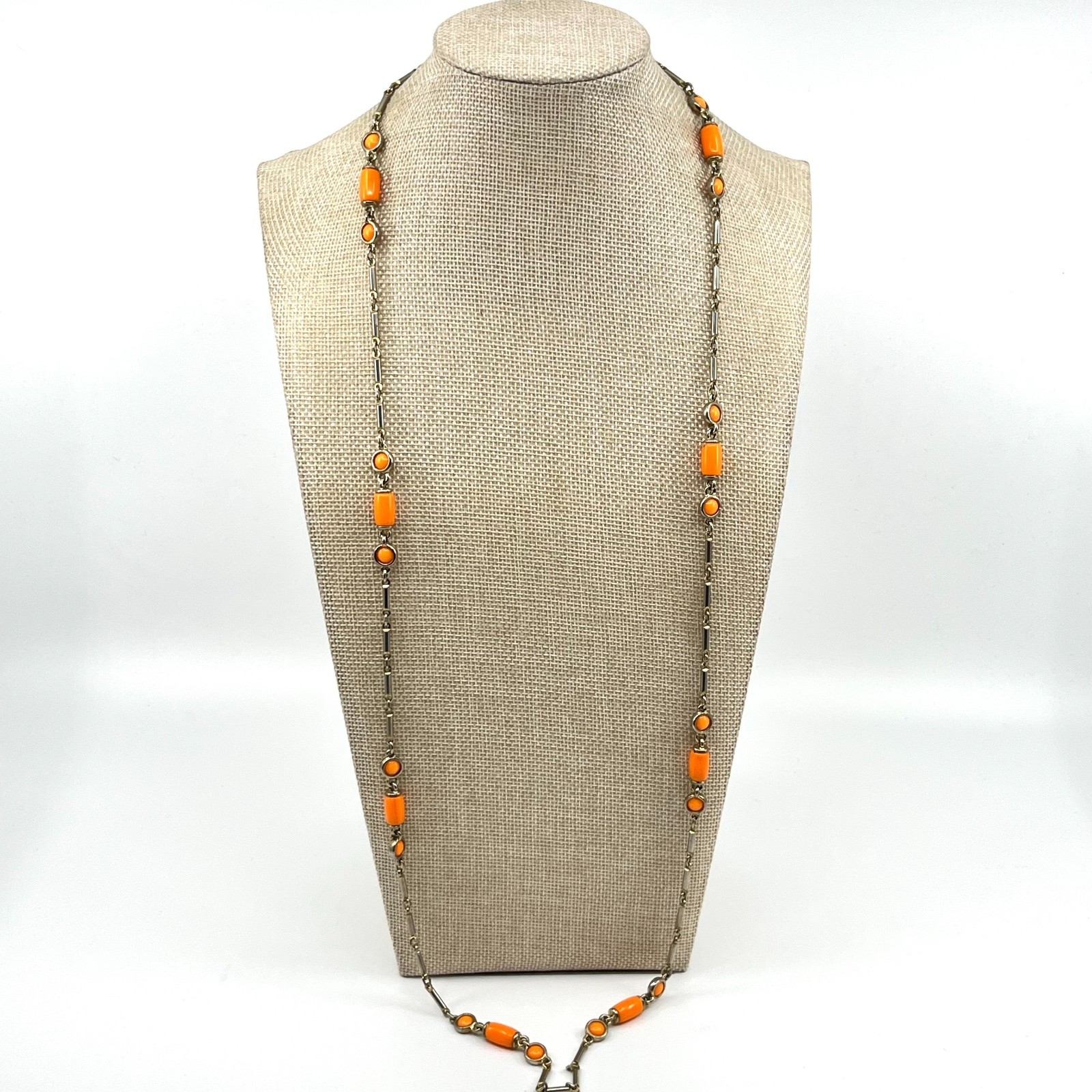 Vintage Orange Enamel Bar Link Station Necklace Silver Tone Mod 36″ Spring Ring