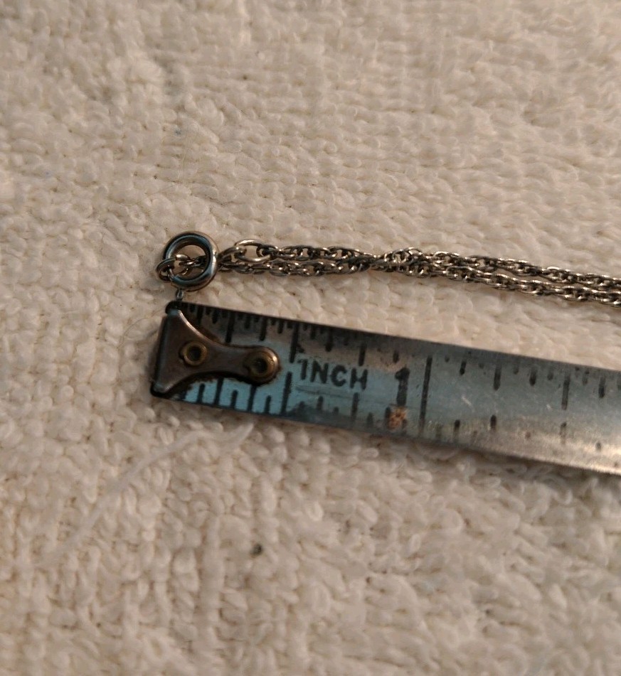Vintage Endura Watch Pendant Necklace Swiss Made NOT RUNNING UNTESTED 24″