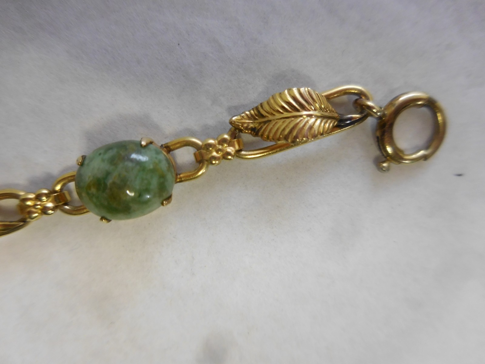 W E RICHARDS WRE 1/20 12K GOLD FILL BRACELET 7 1/4″ GREEN MOSS AGATE & LEAVES
