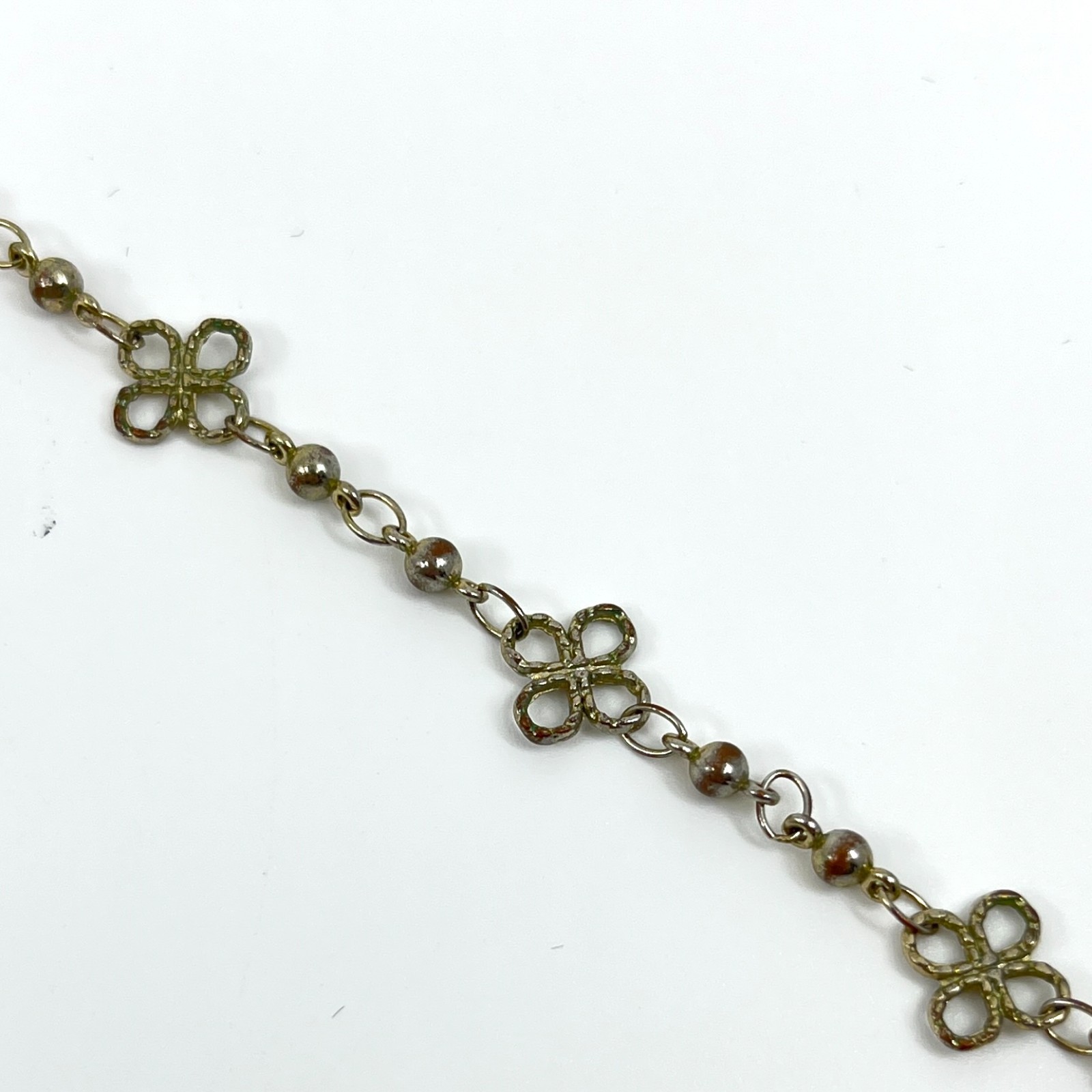Vintage Gold Tone Quatrefoil Station Necklace Delicate Beaded Chain Classic