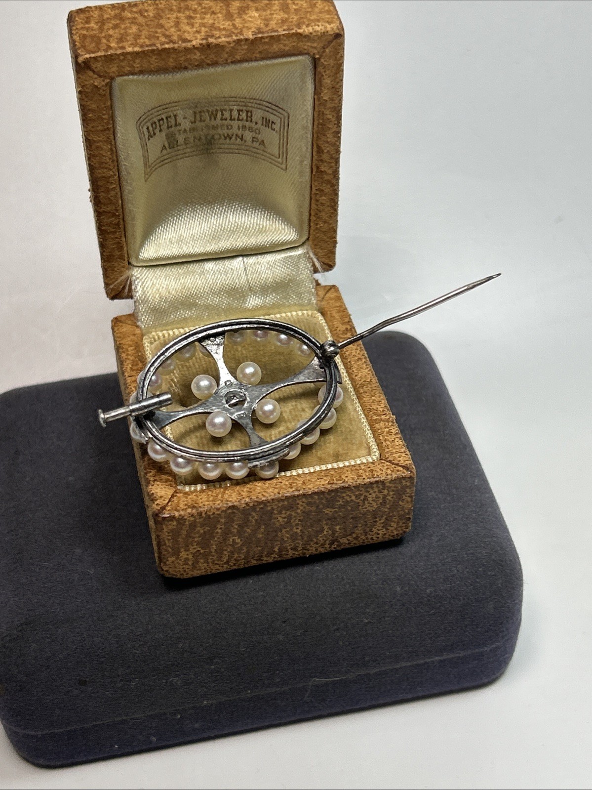 Vintage Mikimoto Sterling Silver Japanese Akoya Pearl Oval Wreath Cross Brooch