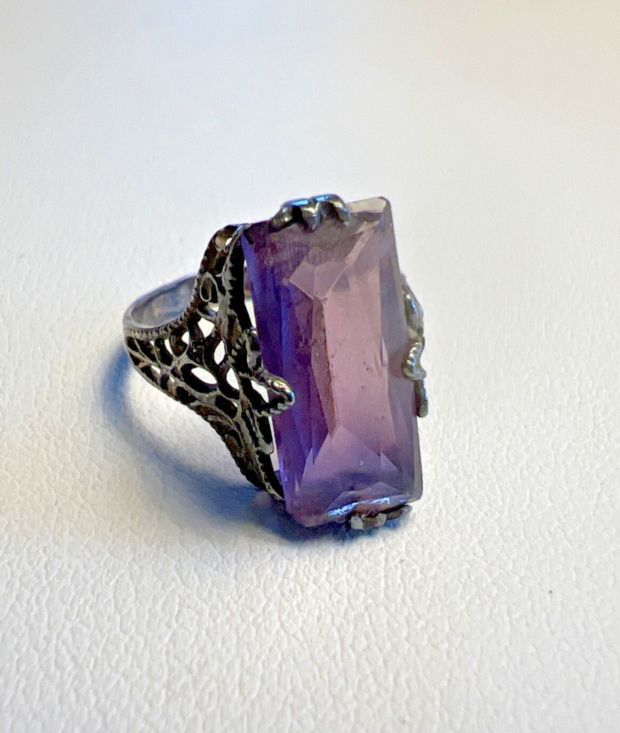 Vintage Sterling Silver Art Deco Style Emerald Cut Amethyst Ring Size 4.25