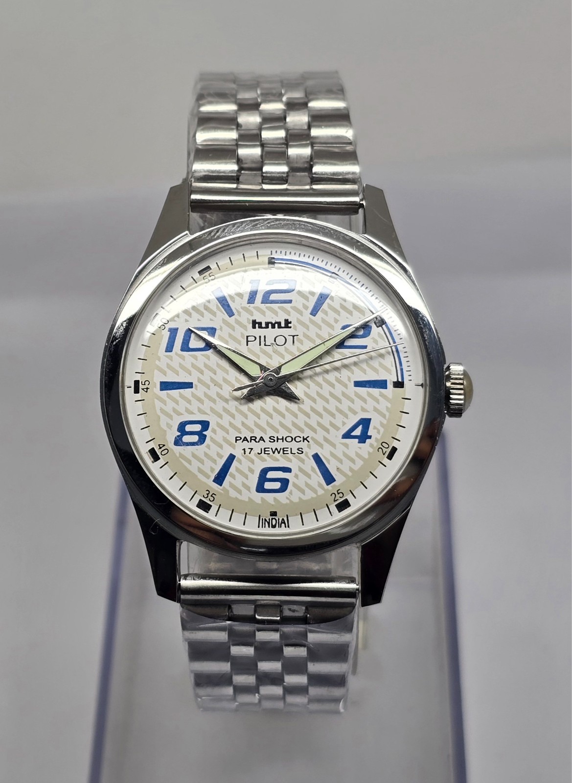 Vintage Hmt Pilot White Dial 17 Jewels Mechanical hand winding Transparent Back*